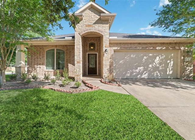 Property at 6230 Borg Breakpoint Dr, Spring, TX 77379, 4 beds, 2.5 baths