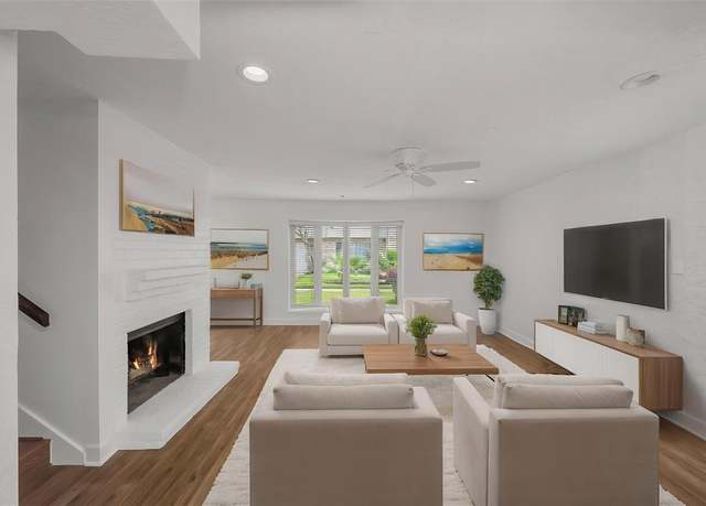 Property at 14731 Perthshire Rd, Houston, TX 77079, 3 beds, 2.5 baths
