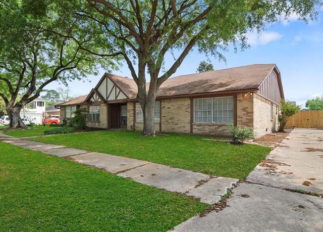 Property at 19207 Woodglen Dr, Katy, TX 77449, 3 beds, 2 baths