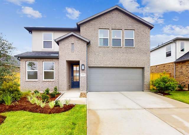 Property at 1211 Sugar Dr, Tomball, TX 77375, 5 beds, 3 baths
