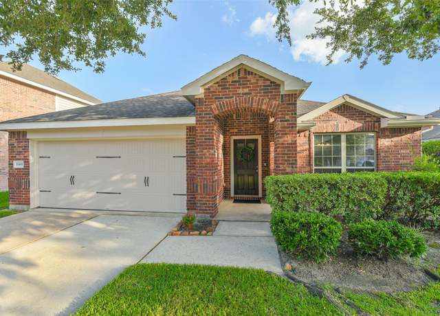 Property at 11410 Sandstone Canyon Dr, Humble, TX 77396, 3 beds, 2 baths