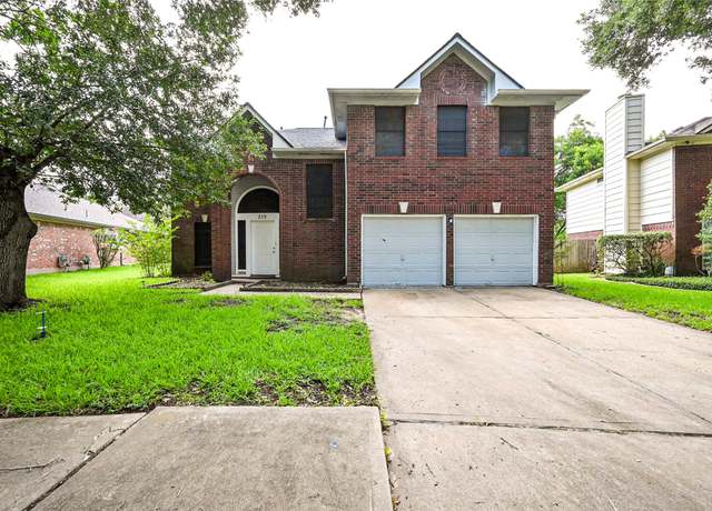 Property at 219 Rolling Plains Dr, Sugar Land, TX 77479, 5 beds, 3.5 baths