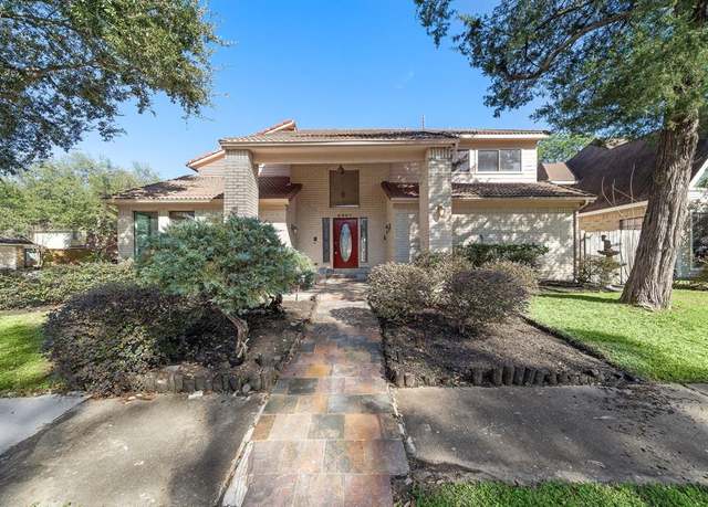 Property at 2807 Hollow Creek Dr, Houston, TX 77082, 4 beds, 3 baths