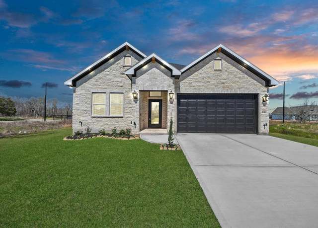 Property at 207 Manor Ave, Arcola, TX 77583, 3 beds, 2.5 baths