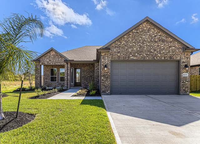 Property at 1265 Friendship Trl, Seabrook, TX 77586, 3 beds, 2 baths