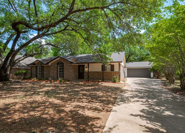 Property at 31306 Antonia Ln, Tomball, TX 77375, 3 beds, 2 baths