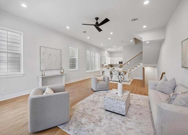 Property at 1037 17th St, Houston, TX 77008, 3 beds, 3.5 baths