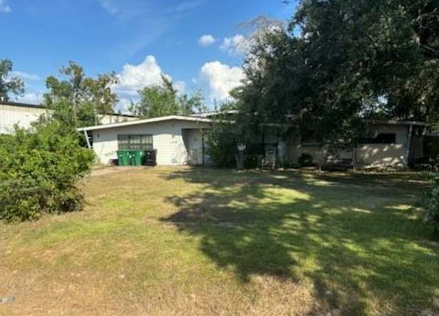Property at 5518 Wyandott Blvd, Houston, TX 77040, 3 beds, 2 baths