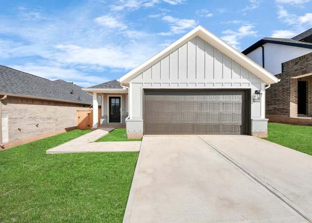 Property at 19560 Stripe Hill Bnd, Montgomery, TX 77356, 3 beds, 2 baths
