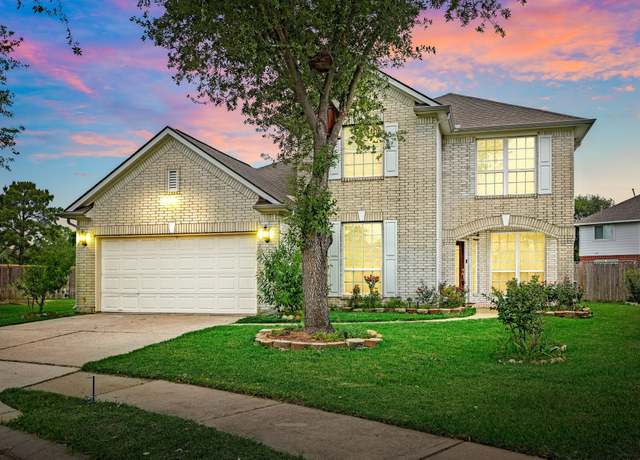 Property at 9522 Denfield Ct, Houston, TX 77070, 4 beds, 2.5 baths