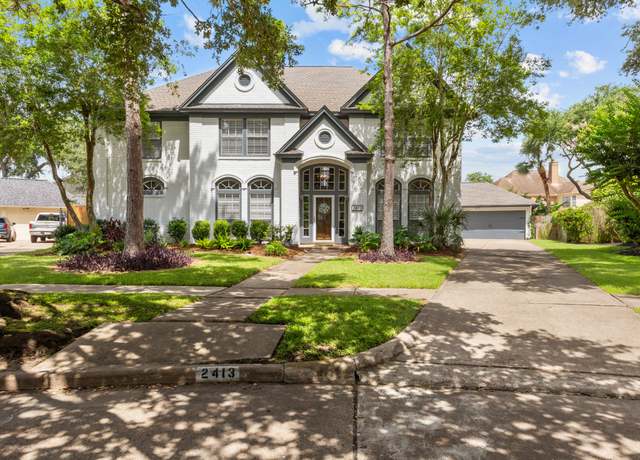 Property at 2413 Sawgrass Ct, League City, TX 77573, 4 beds, 3.5 baths