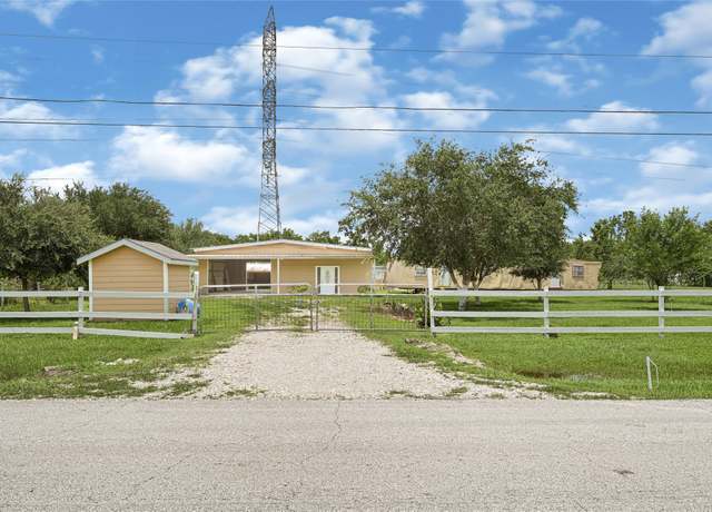 Property at 694 County Road 941, Alvin, TX 77511
