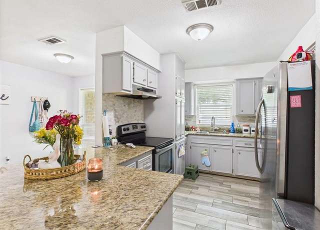 Property at 21157 Briar Willow Dr, Porter, TX 77365, 2 beds, 2 baths