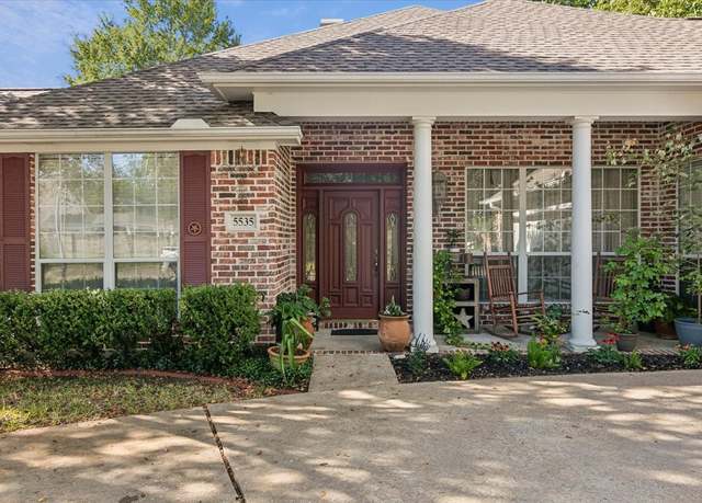 Property at 5535 Briar Way, Beaumont, TX 77706, 4 beds, 2.5 baths
