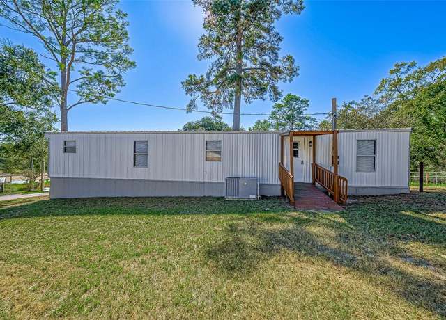 Property at 142 Schooner, Livingston, TX 77351, 2 beds, 1.5 baths