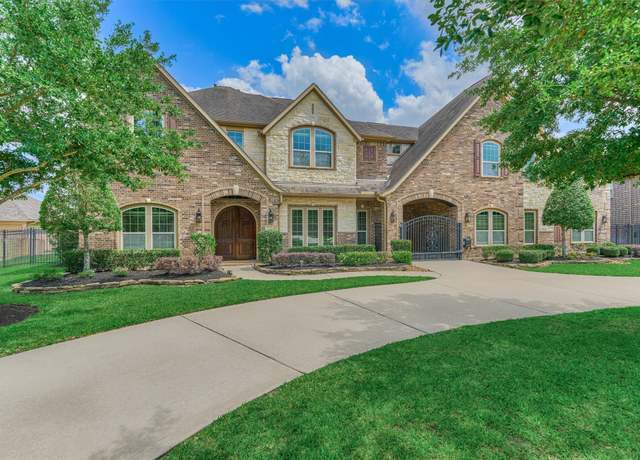 Property at 21411 Fairhaven Creek Dr, Cypress, TX 77433, 5 beds, 4.5 baths
