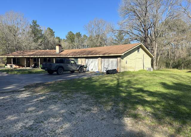 Property at 1030 Mangum Rd, Livingston, TX 77351, 4 beds, 3 baths