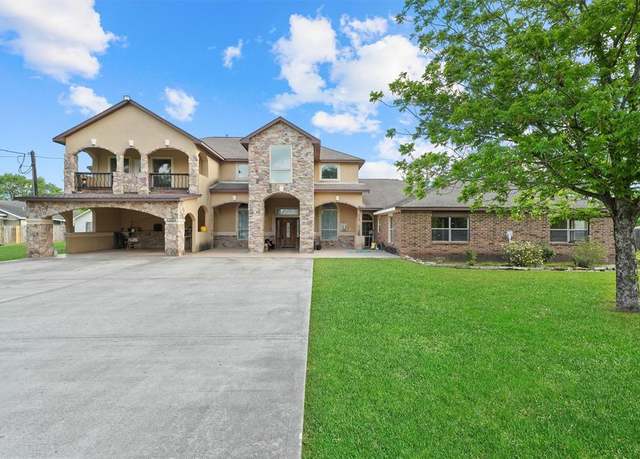 Property at 13013 Columbine Ln, Houston, TX 77049, 9 beds, 7.5 baths