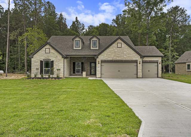 Property at 1427 Road 66113, Dayton, TX 77535, 4 beds, 2.5 baths