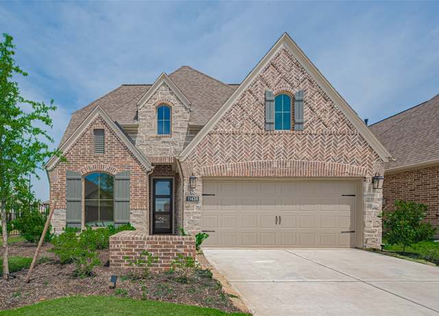Property at 11430 Bush Clover Dr, Cypress, TX 77433, 4 beds, 4 baths