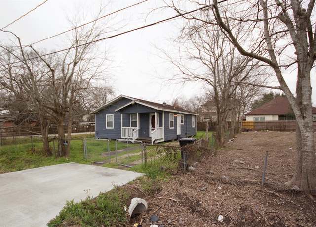Property at 8030 Lawler St, Houston, TX 77051, 3 beds, 1 bath