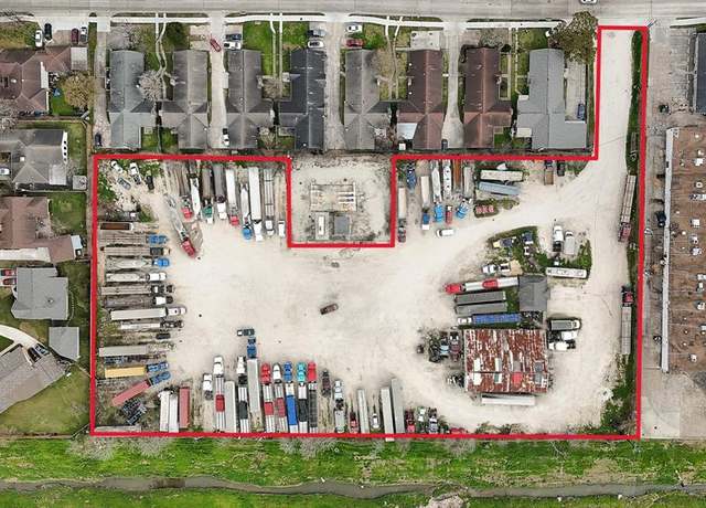 Property at 409 Haymarket Ln, Houston, TX 77015