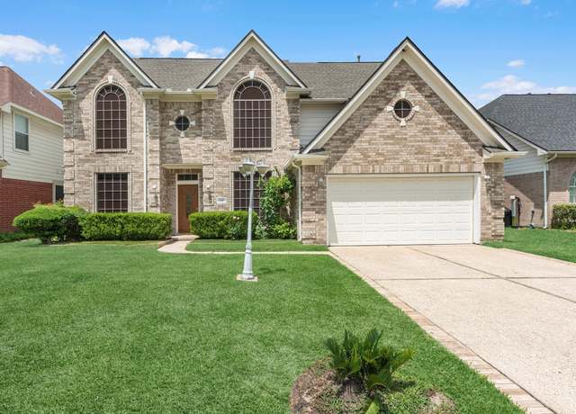 Property at 126 Oryan Ct, Houston, TX 77015, 4 beds, 3.5 baths