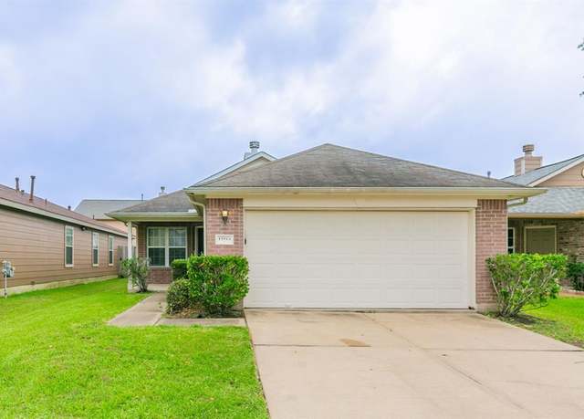 Property at 12914 Belmont Legend Ct, Houston, TX 77047, 3 beds, 2 baths