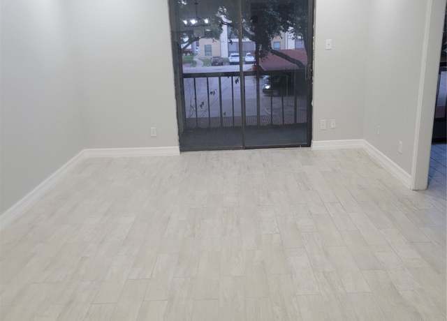 Property at 10110 Forum Dr W #525, Houston, TX 77036, 1 bed, 1 bath