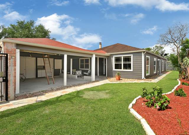 Property at 8910 Beau Monde Dr, Houston, TX 77099, 3 beds, 2 baths