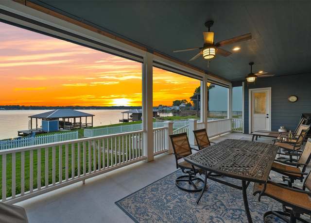 Property at 254 Peninsula Dr, Livingston, TX 77351, 3 beds, 3.5 baths