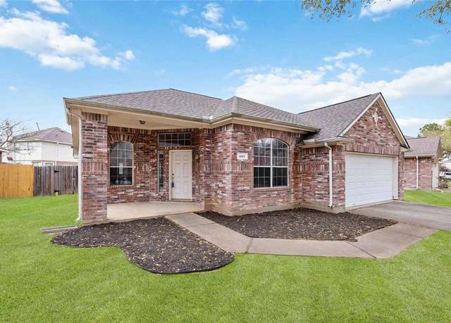 Property at 4819 Plum Forest Rd, Houston, TX 77084, 3 beds, 2 baths