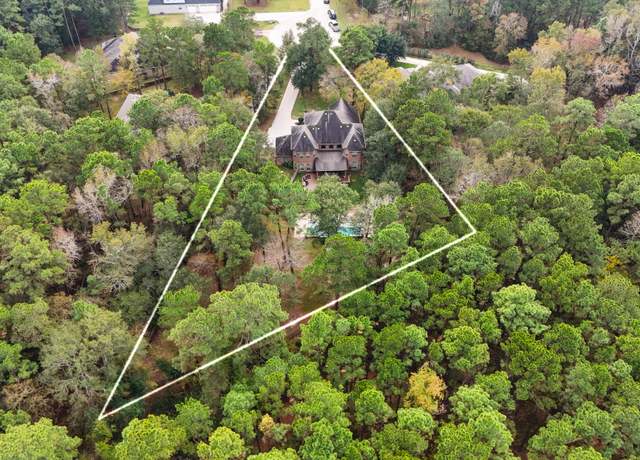Property at 9643 Longmire Creek Way, Conroe, TX 77304, 4 beds, 3.5 baths