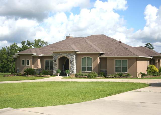 Property at 1706 Opal Trl, Willis, TX 77378, 4 beds, 4 baths