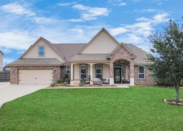 Property at 10034 Fan Palm Dr, Mont Belvieu, TX 77523, 4 beds, 3 baths
