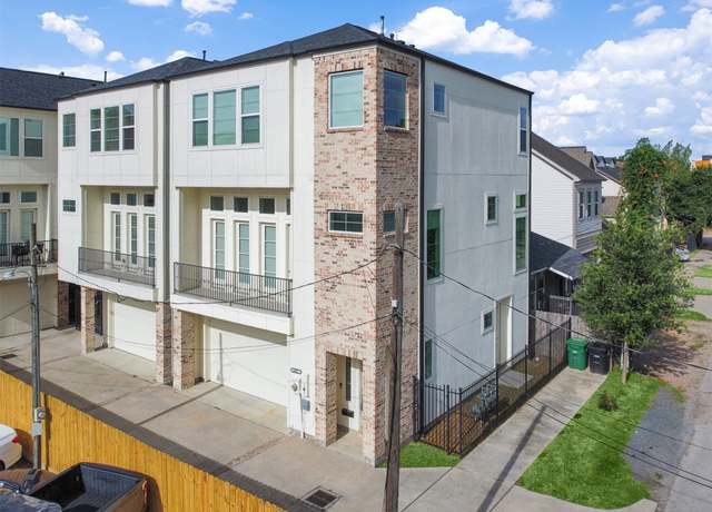 Property at 4407 Marina St Unit A, Houston, TX 77007, 3 beds, 3.5 baths