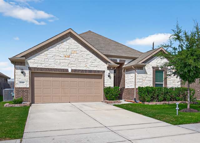 Property at 15419 Oakheath Colony Ln, Houston, TX 77044, 3 beds, 2 baths