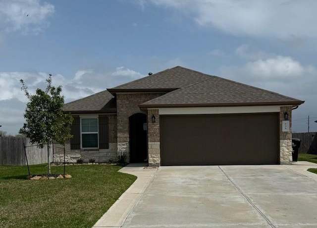 Property at 635 Hidden Brook Dr, Baytown, TX 77523, 3 beds, 2 baths