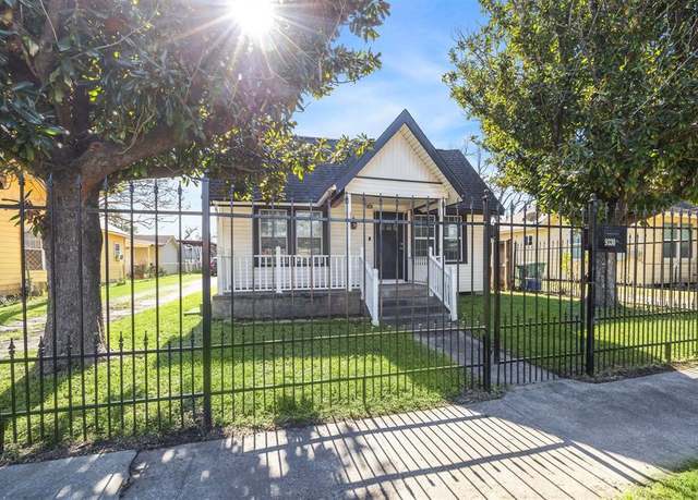 Property at 9330 E Avenue L, Houston, TX 77012, 2 beds, 1 bath