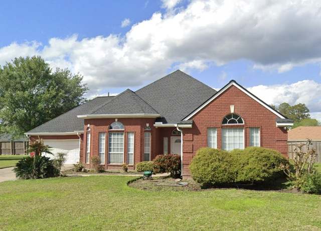 Property at 4408 Highland Ave, Orange, TX 77632, 4 beds, 2.5 baths
