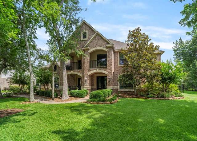 Property at 52 Tall Trl, Missouri City, TX 77459, 4 beds, 3.5 baths