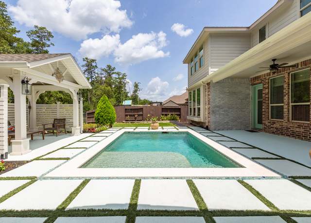 Property at 19276 Yellow Chestnut Ln, New Caney, TX 77357, 5 beds, 4 baths