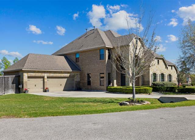 Property at 12606 Mostyn Ct, Magnolia, TX 77354, 5 beds, 4.5 baths