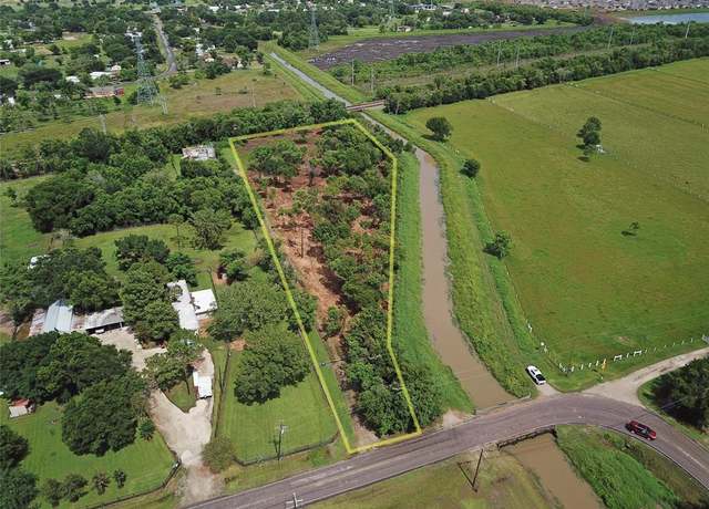 Property at 3720 County Road 144, Alvin, TX 77511