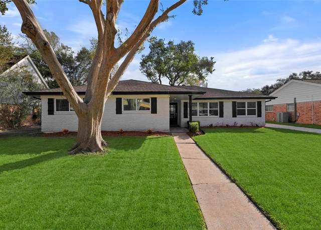 Property at 6235 Dumfries Dr, Houston, TX 77096, 4 beds, 2 baths