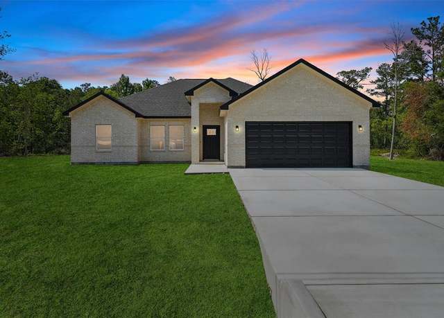 Property at 14839 Strausie Ln, Conroe, TX 77302, 4 beds, 2.5 baths