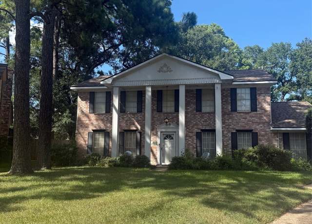 Property at 9634 Oak Thicket Dr, Houston, TX 77040, 5 beds, 2.5 baths