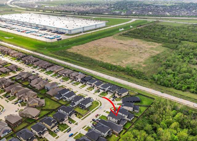 Property at 2746 Oakleaf Ash Ln, Fresno, TX 77545, 4 beds, 3.5 baths