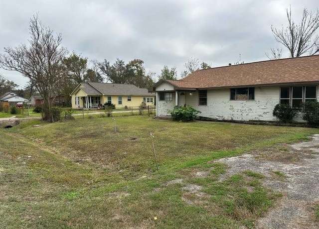 Property at 10918 Pandora Dr, Houston, TX 77013, 3 beds, 1.5 baths