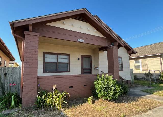 Property at 1523 Avenue O, Galveston, TX 77550, 3 beds, 2 baths